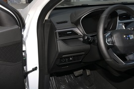 2018款吉利缤瑞14T