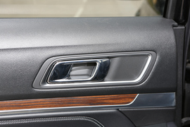 2018款福特探险者