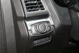 2018款福特探险者