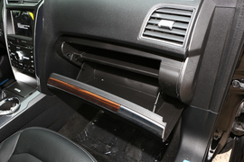 2018款福特探险者