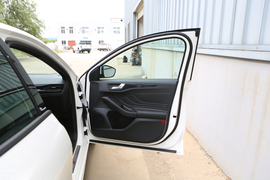 2019款福特福克斯