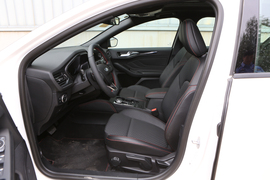 2019款福特福克斯