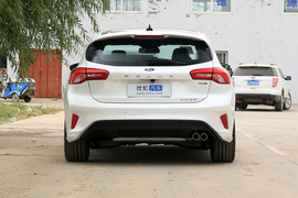 2019款福特福克斯