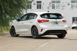 2019款福特福克斯