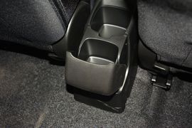 2014款铃木速翼特1.6L手动豪华版