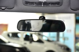 2014款铃木速翼特1.6L手动豪华版