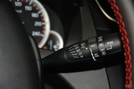2014款铃木速翼特1.6L手动豪华版