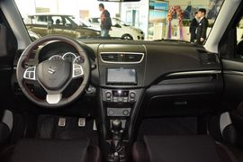2014款铃木速翼特1.6L手动豪华版