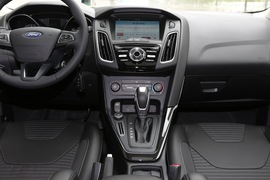 2018款福特福克斯两厢