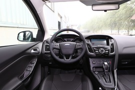 2018款福特福克斯两厢