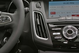 2018款福特福克斯两厢