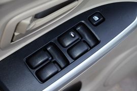2014款东南V3菱悦1.5