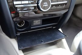 2014款东南V3菱悦1.5