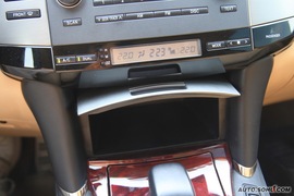 2009款丰田锐志2.5V试驾