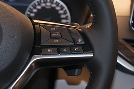 2019款日产天籁ALTIMA