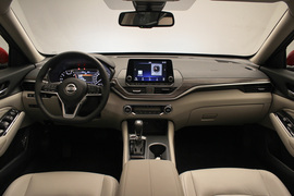 2019款日产天籁ALTIMA