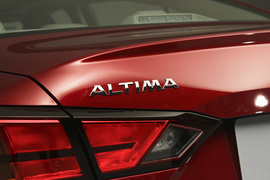 2019款日产天籁ALTIMA