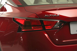 2019款日产天籁ALTIMA
