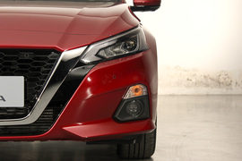 2019款日产天籁ALTIMA