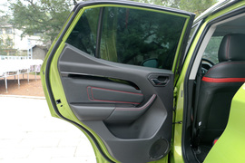 2019款东南DX3X酷绮