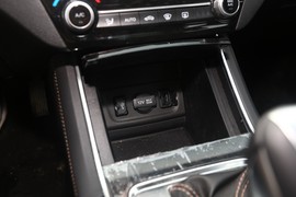 2018款长安逸动XT