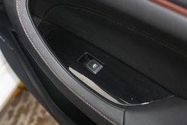 2018款长安逸动XT