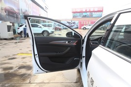 2018款长安逸动XT