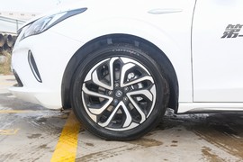 2018款长安逸动XT