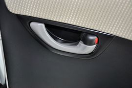 2011款本田飞度1.5L自动豪华版