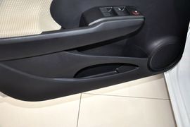 2011款本田飞度1.5L自动豪华版