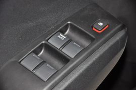 2011款本田飞度1.5L自动豪华版