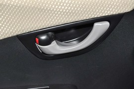 2011款本田飞度1.5L自动豪华版