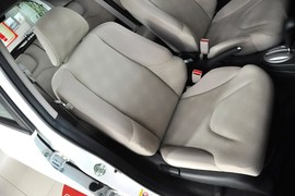 2011款本田飞度1.5L自动豪华版