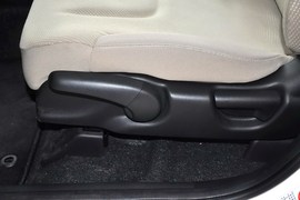 2011款本田飞度1.5L自动豪华版