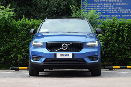   2019款沃尔沃XC40 T4四驱 子夜亚马逊蓝
