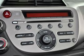 2011款本田飞度1.5L自动豪华版