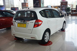 2011款本田飞度1.5L自动豪华版