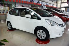 2011款本田飞度1.5L自动豪华版