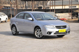 2013款三菱风迪思1.8L自动豪华型 国V