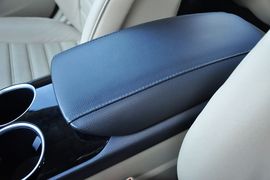 2013款福特蒙迪欧1.5L