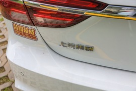 2018款荣威i6