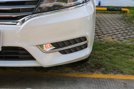 2018款荣威i6