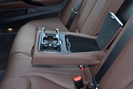 2019款宝马320Li