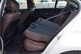 2019款宝马320Li