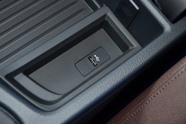2019款宝马320Li