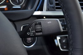 2019款宝马320Li