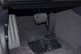 2019款宝马320Li