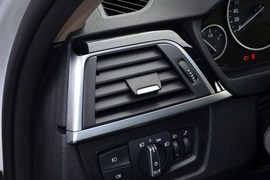 2019款宝马320Li