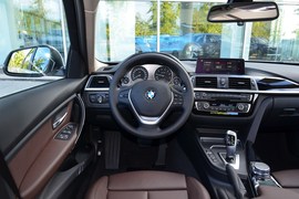 2019款宝马320Li