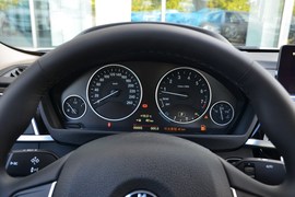 2019款宝马320Li